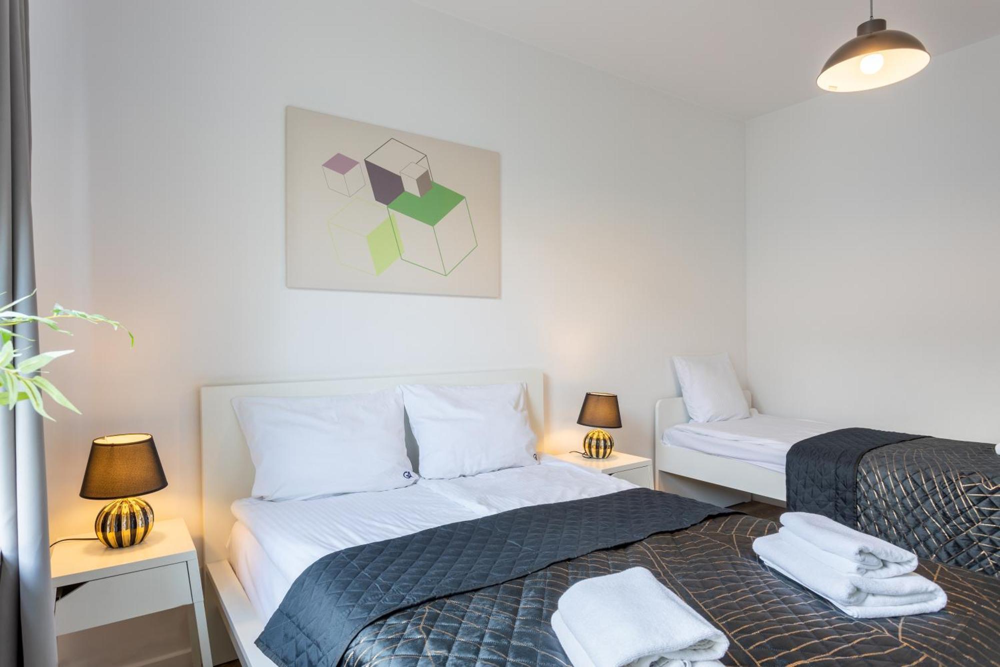 Urban Chic - Pereca - Rondo Onz - Luxury - 14 People * Warszawa